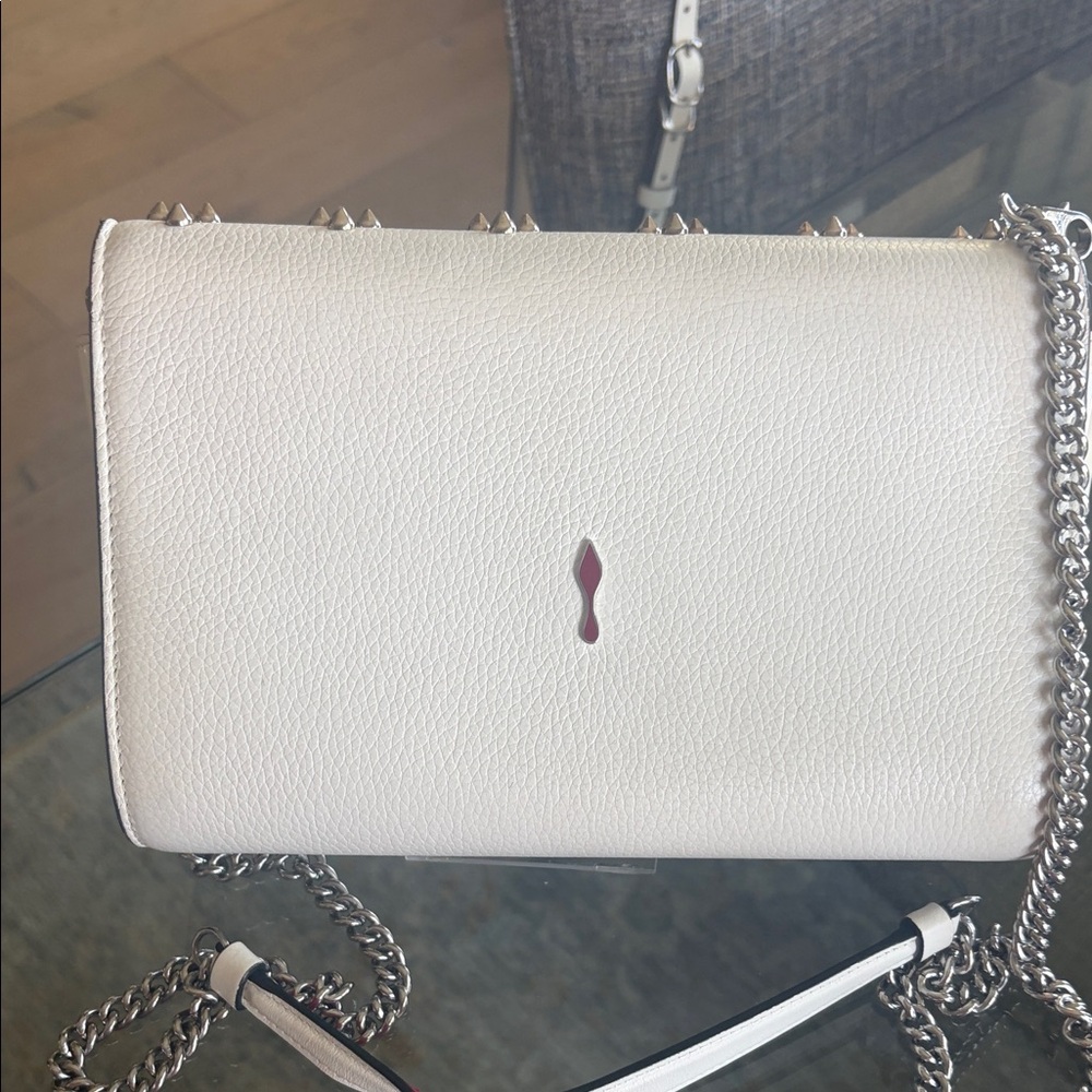 Christian Louboutin White Studded Shoulder Bag with Silver Chain - Picture 2 of 10